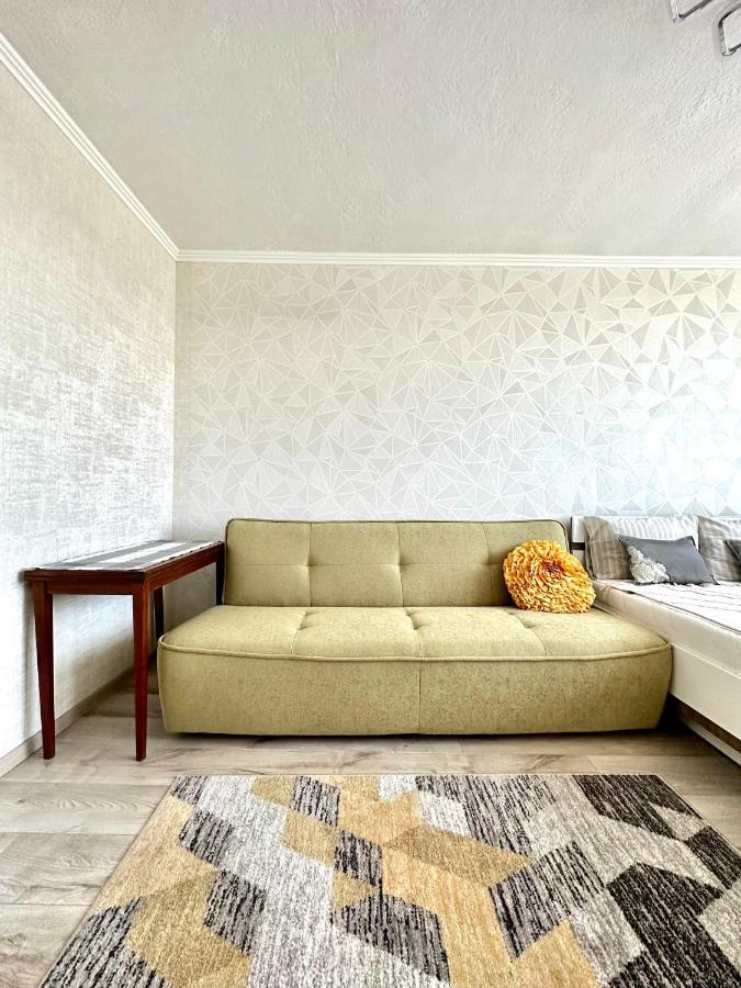 Ochota Apartment Варшава Экстерьер фото