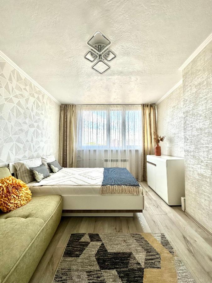 Ochota Apartment Варшава Экстерьер фото
